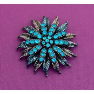 Vintage Art Nouveau Floral Blue Rhinestone Silver Tone Brooch - Q10